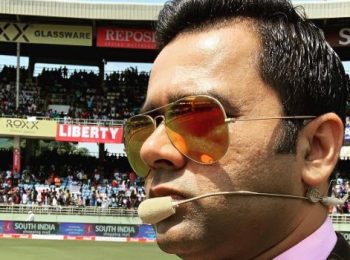 IPL 2020: Aakash Chopra picks the top six batsmen of the tournament