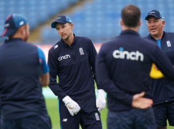 England need to pick a team to flourish across all five days: Nasser Hussain