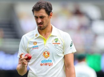 The Ashes: If he gets it right, he is a wicket-taking machine - Ricky Ponting on Mitchell Starc